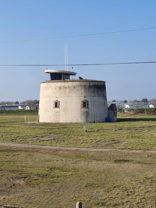 Awave From It All - Escape The City Life Jaywick Sands 外观 照片